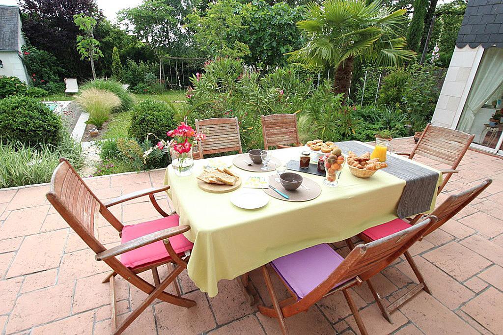 Logis Du Lievre D'Or Bed & Breakfast มงต์บาซง ภายนอก รูปภาพ
